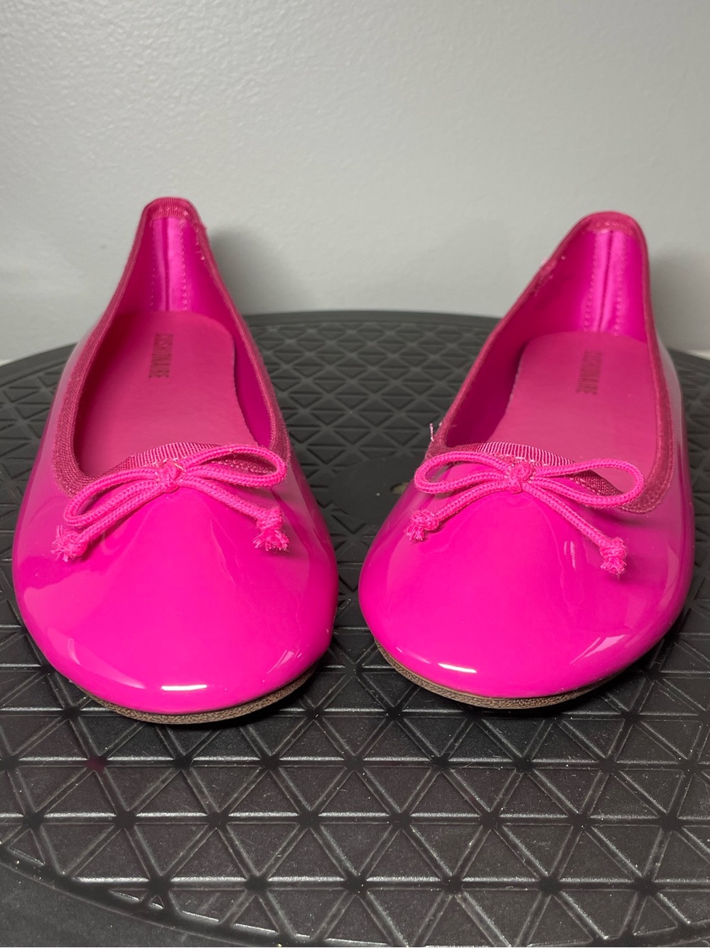 Patent Ballet Flats with Decorative Bow in Bright Fuchsia